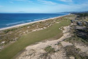 Te Arai (South) 18th Hole Aerial